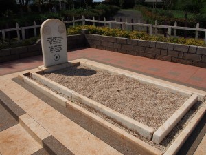 PC118220 - Graf Baden Powell in Nyeri
