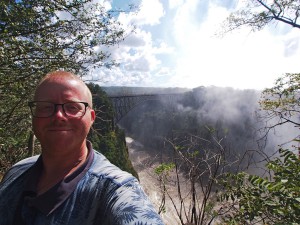 P4176561 - Selfie bij Victoria watervallen